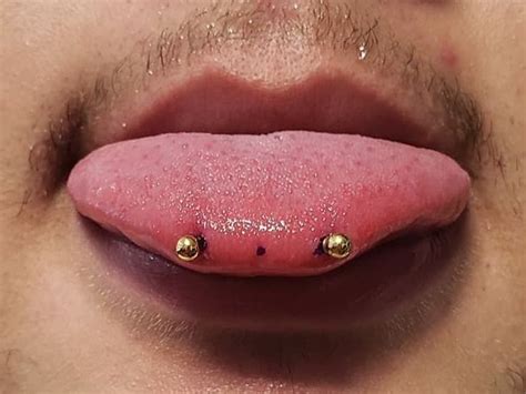 tongpiercing snake eye piercing|The Snake Eyes Tongue Piercing: What You Need to。